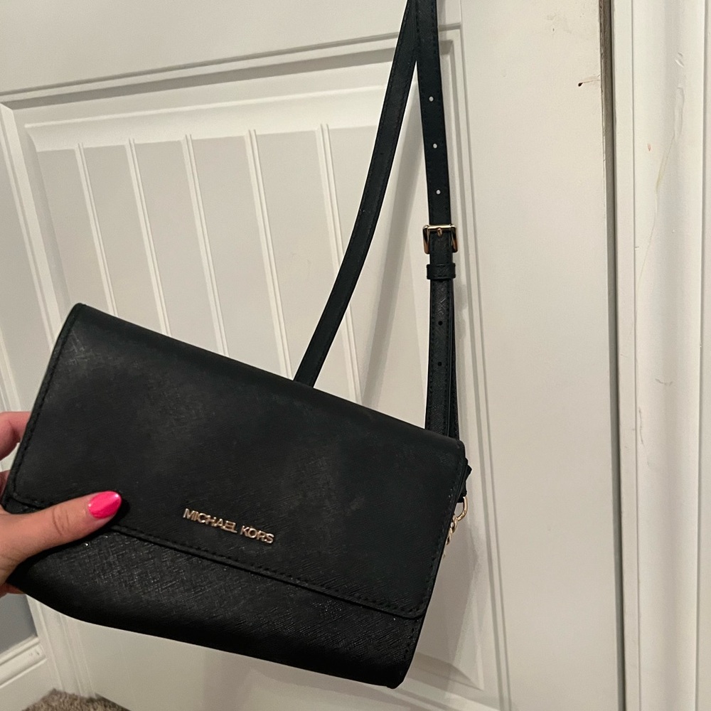 Michael Kors Black Crossover Bag